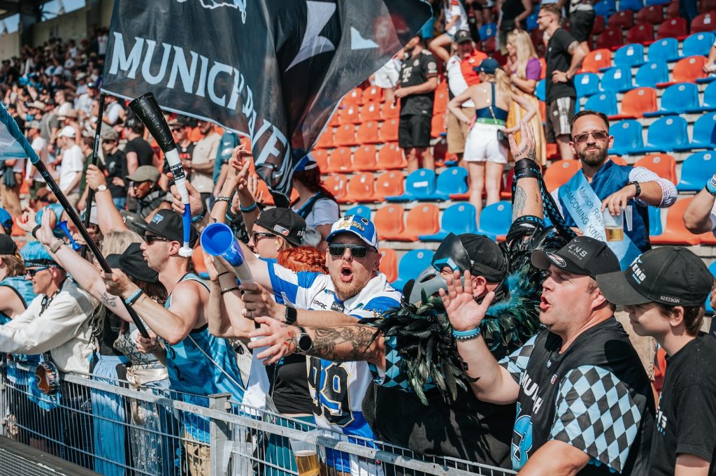 Every yard counts – and we’re still chasing that playoff dream.

#munich #ravens #munichravens #football #gameday #madrid #bravos #victorymonday