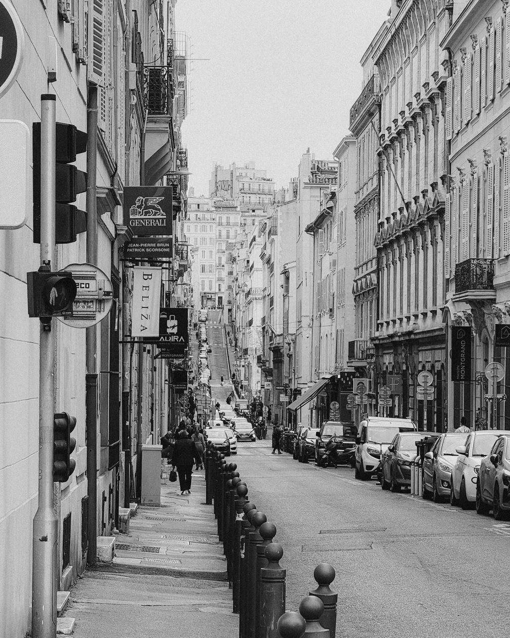 A small recap from the last Weekend in Marseille. It was an Short but cool Journey. The whole City Looks like a Moviescene. I can recommend everyone to visit the city.
All pictures a made with an iPhone 

#citylife #marseille #france #trip #journey #iphone #apple