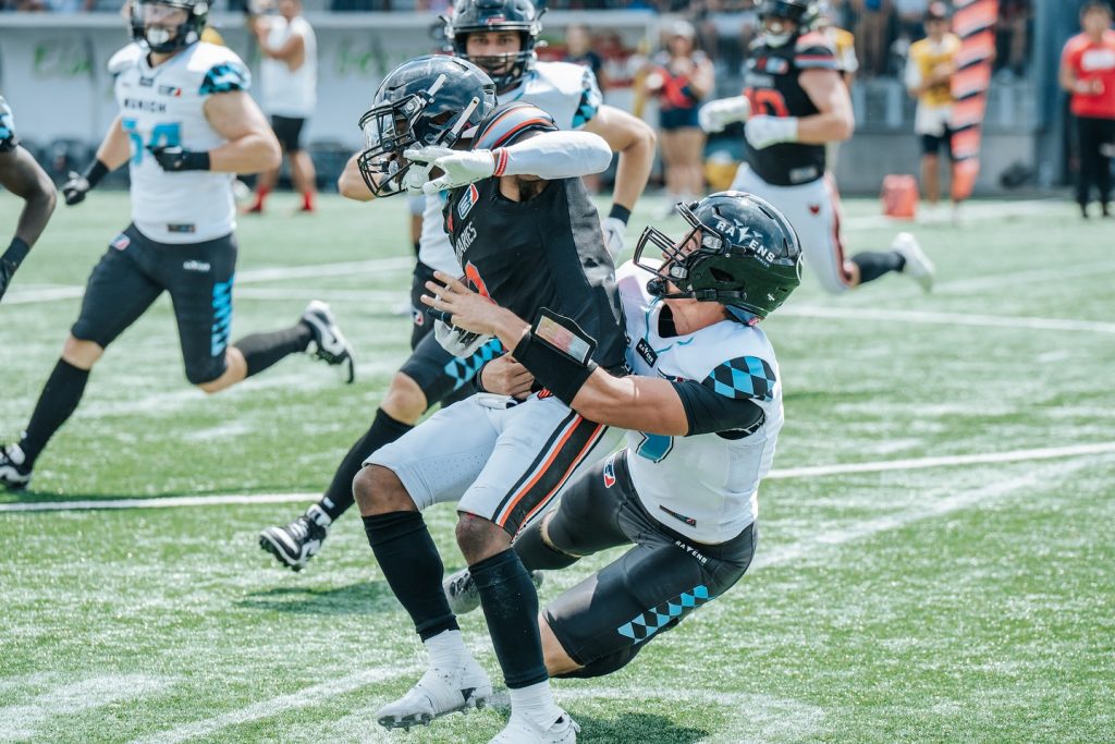 One game at a time. 
Next week – next W. We’re locked in.

#munich #ravens #munichravens #gameday #roadtoplayoffs #win #switzerland #helveticmercenaries