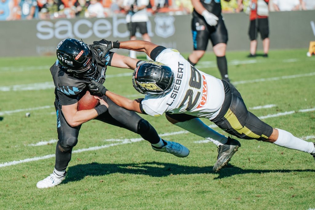 From the first whistle to the last, we left everything out there. The season ends, the legacy continues. Grateful be a part of it 

#munich #ravens #munichravens #gameday #semifinals #stuttgart #surge #football