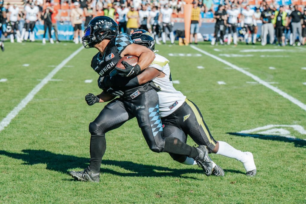 From the first whistle to the last, we left everything out there. The season ends, the legacy continues. Grateful be a part of it 

#munich #ravens #munichravens #gameday #semifinals #stuttgart #surge #football