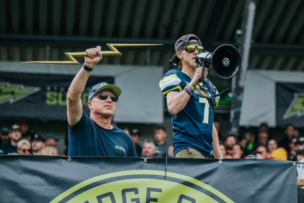 Didn’t punch it in this time—time to reload and hit harder.

📸 Danke für das Foto von mir @zwenjazwenja 

#munich #ravens #football #gameday #unleashyourwings #keepfighting