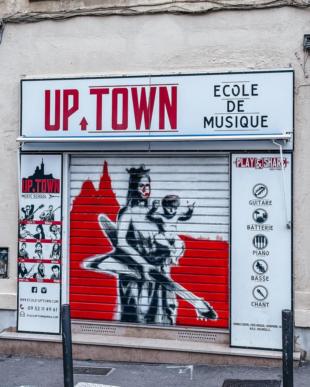 A small recap from the last Weekend in Marseille. It was an Short but cool Journey. The whole City Looks like a Moviescene. I can recommend everyone to visit the city.
All pictures a made with an iPhone 

#citylife #marseille #france #trip #journey #iphone #apple