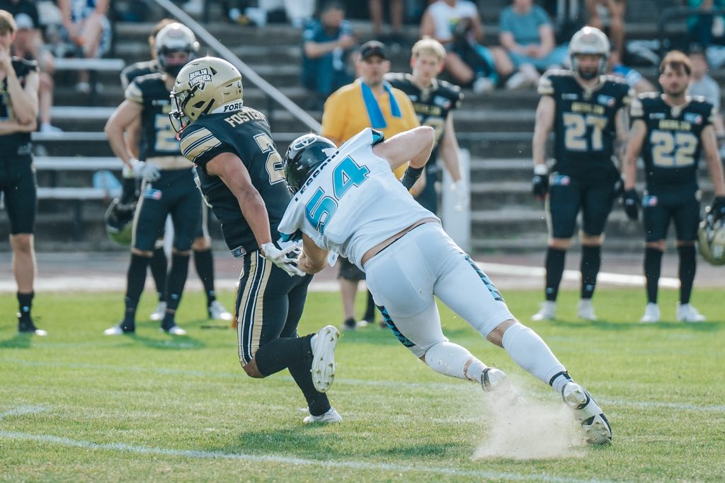 Another one in the bag. Still work to do. Let’s keep pushing.

#gameday #munich #ravens #munichravens #unleashyourwings #anotherwin #berlinthunder #football