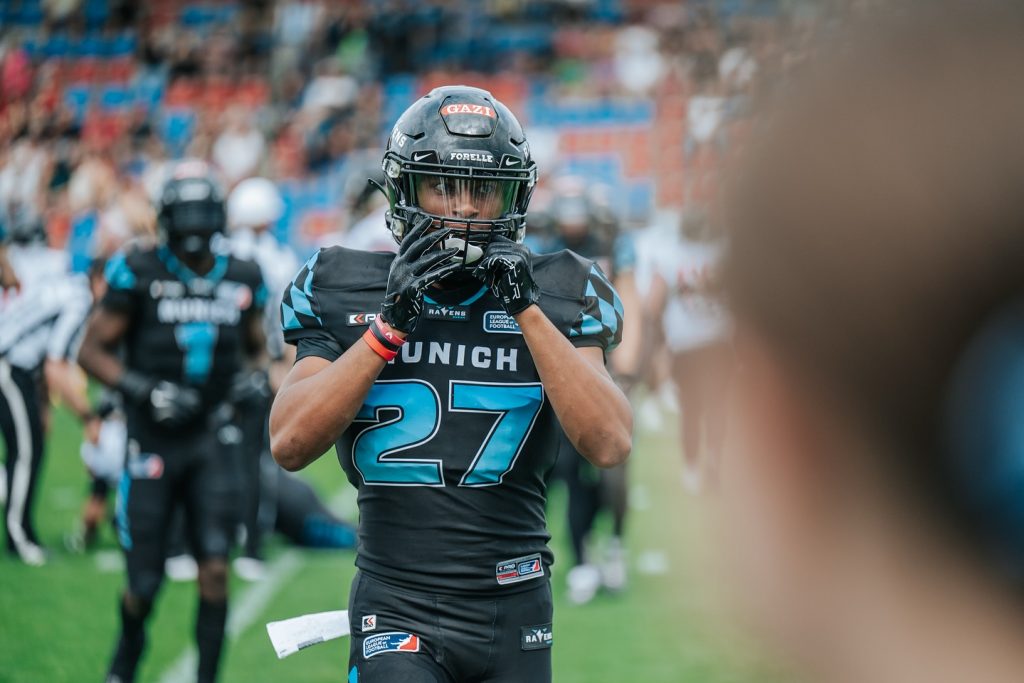 Another one in the books. Solid team win in Game 4 — we’re locked in and hungry for more.  Let’s keep pushing

#football #munich #ravens #munichravens #unleashyourwings #gameday #win #helvetic #helveticmercenaries
