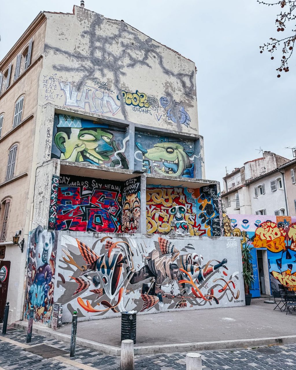 A small recap from the last Weekend in Marseille. It was an Short but cool Journey. The whole City Looks like a Moviescene. I can recommend everyone to visit the city.
All pictures a made with an iPhone 

#citylife #marseille #france #trip #journey #iphone #apple