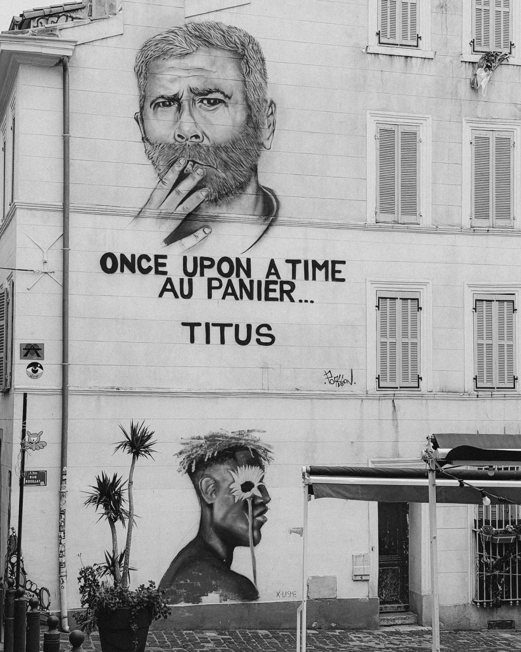 A small recap from the last Weekend in Marseille. It was an Short but cool Journey. The whole City Looks like a Moviescene. I can recommend everyone to visit the city.
All pictures a made with an iPhone 

#citylife #marseille #france #trip #journey #iphone #apple